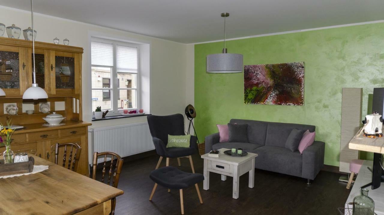 Ferienhaus Alte Schule Volkesfeld Bagian luar foto